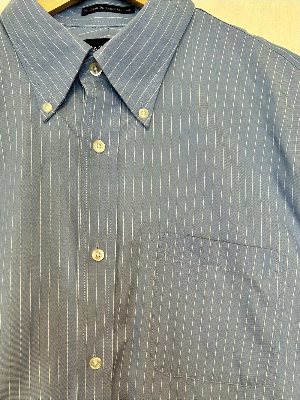 Lands’ End Pinstripe Non-Iron OCBD Shirt M